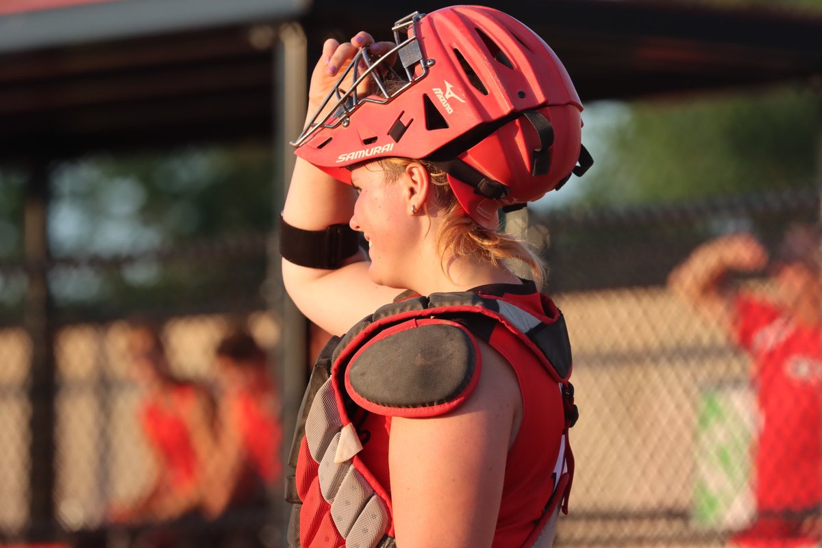 Mentor Big Red went 3 - 0 in pool play. Ready for bracket play starting at 12:30. I was honored to get two MVP medals!  Let’s win it all today!