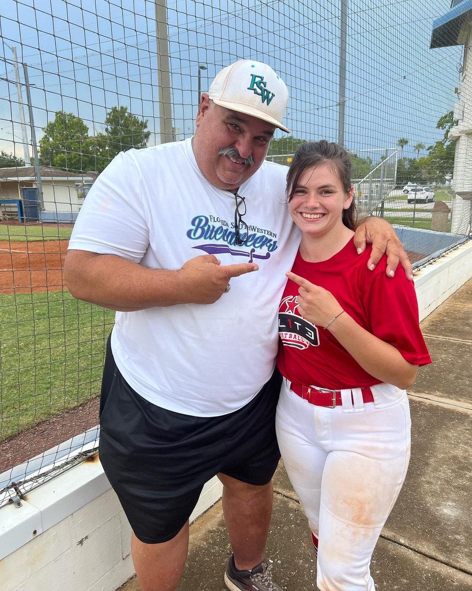 AlexandriaR06's tweet photo. Had an amazing experience at USFA camp at Daytona StateCollege! I was able to get in front of some great schools and talk to each of them!  So happy for this opportunity!  ♥️💪🥎🙏
@DSC_Softball @DSC_SBall @Coach_Aly_Bz  @FSWCollege @NightHawksSoftb https://t.co/d79hdi2JJI