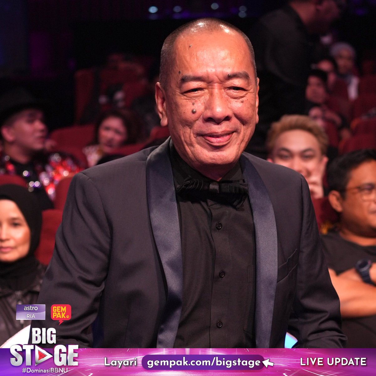 Astro_Gempak's tweet photo. #GempakLive : Barisan juri &amp; Presiden Netizen malam ini!

Saksikan Big Stage Musim ke-5, setiap Ahad jam 9 Malam di Astro Ria dan strim di Astro GO

#BigStage5 #BigStage2023 #DominasiBBNU #AstroBaharu #BukalahHati https://t.co/bBvMTO2F6Q