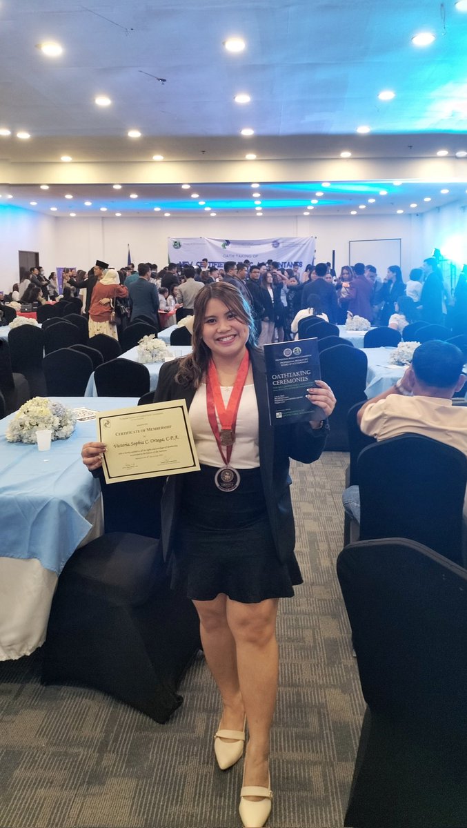pyapyapia's tweet photo. It's official...

I'm already a CERTIFIED PUBLIC ACCOUNTANT! 🥺💗

#centennialcpa
#oathtaking https://t.co/DVMlg1oBHq