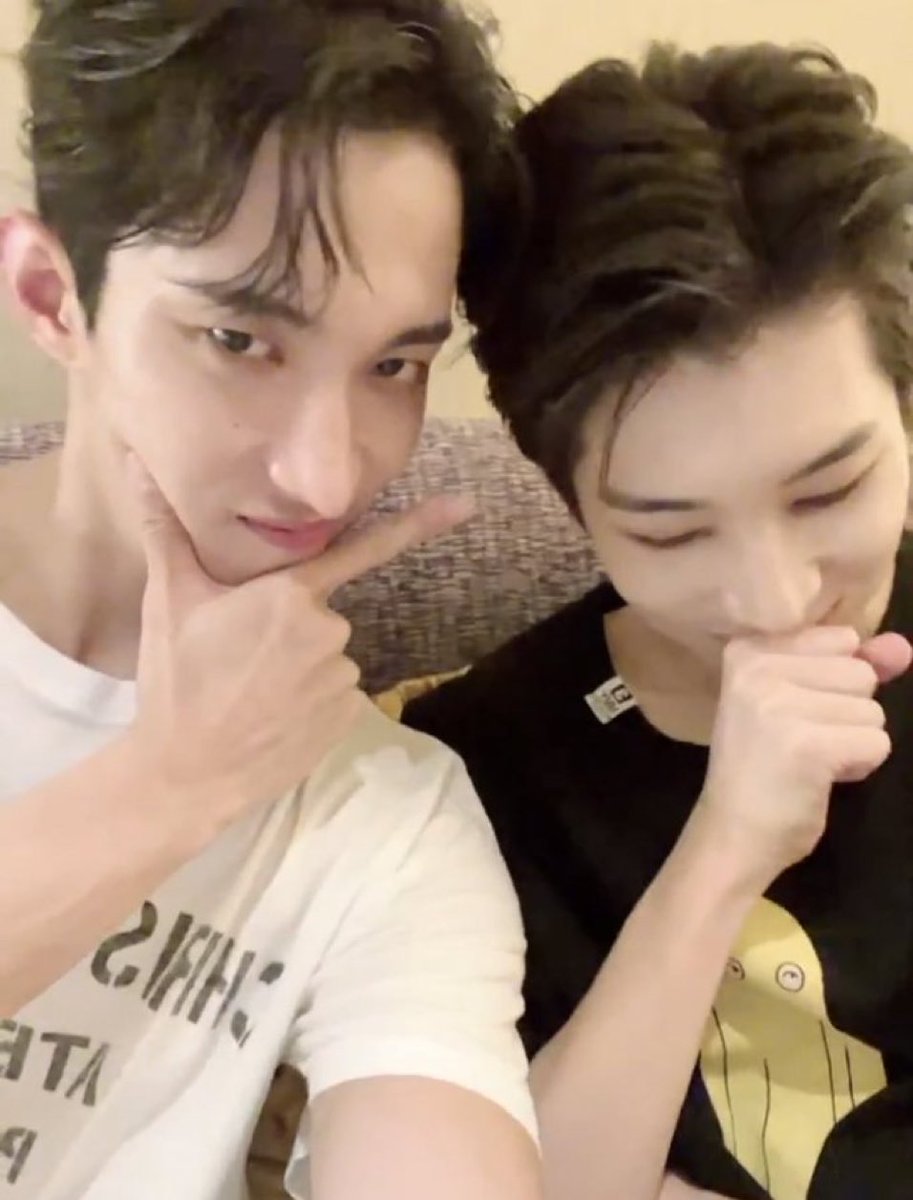96JW0NS's tweet photo. 😭😭😭😭😭😭 https://t.co/JlsaI8GByr