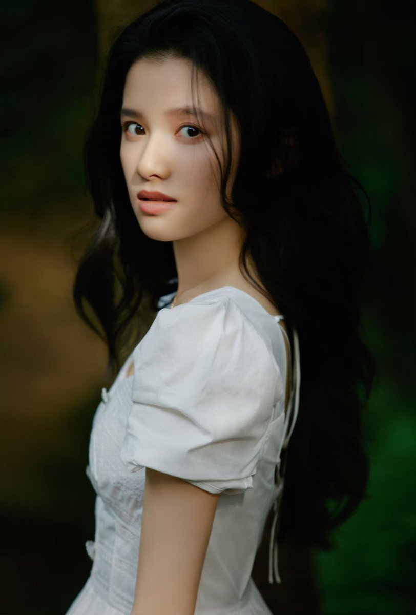 Happiest of Birthdays, #ZhangJingYi ! Continue living your dreams and your best life now! 🎂🩷🥂
#HappyJoyAt24