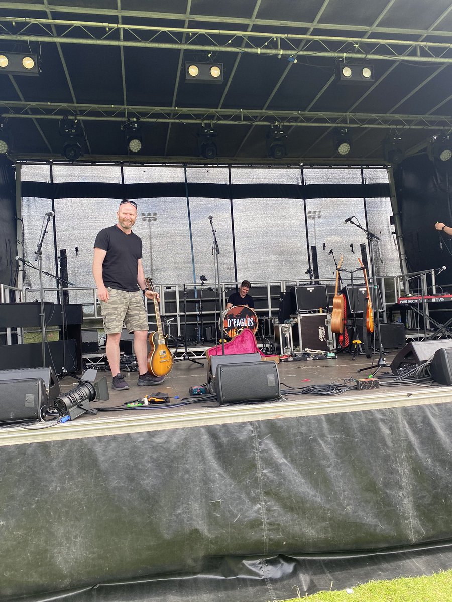ClonmelRFC's tweet photo. Sound check done and weather good …… looking forward to night 3 with D’Eagles and @JigJamlive ….. and there’s €1,000 to be won…… come along and finish the weekend in style…… thanks to @Heineken for their support https://t.co/CrLHXpCGUK