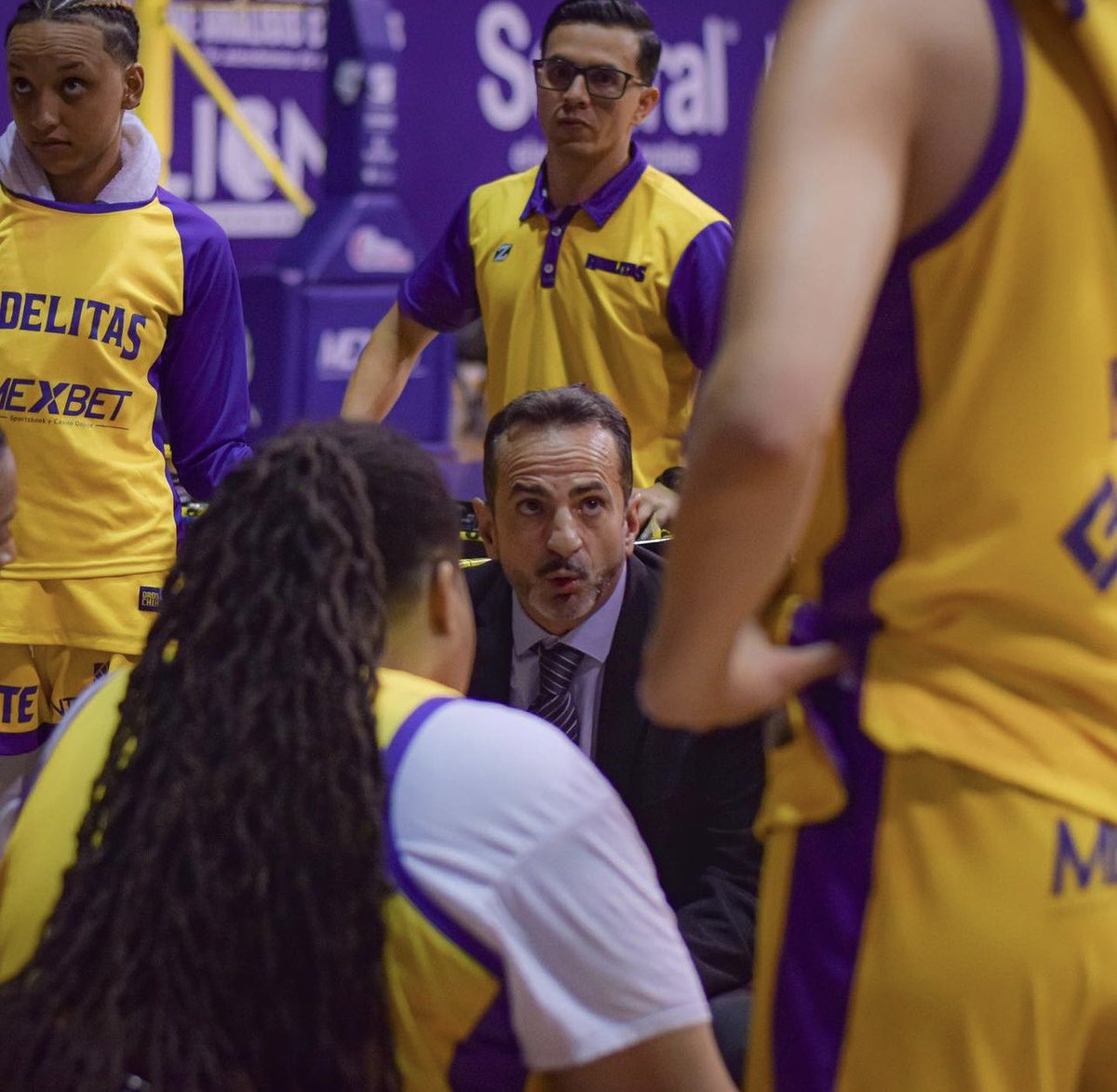 Mexico - LNBP Femenil 🇲🇽 Huge congrats to our coach Maikel López for the win in the last round of regular season (75-68, 17 W / 3 L). Adelitas are the regular season champions! #PSFam