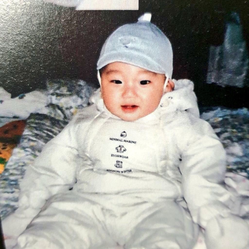 precioushongi's tweet photo. a thread of Choi Sangrowing up as you scroll down ♡

OUR ETERNAL SANSHINE
#여름의낭만_최산_태어난날
#IdolofIdolsChoiSanDay https://t.co/FT0j8oOB5O
