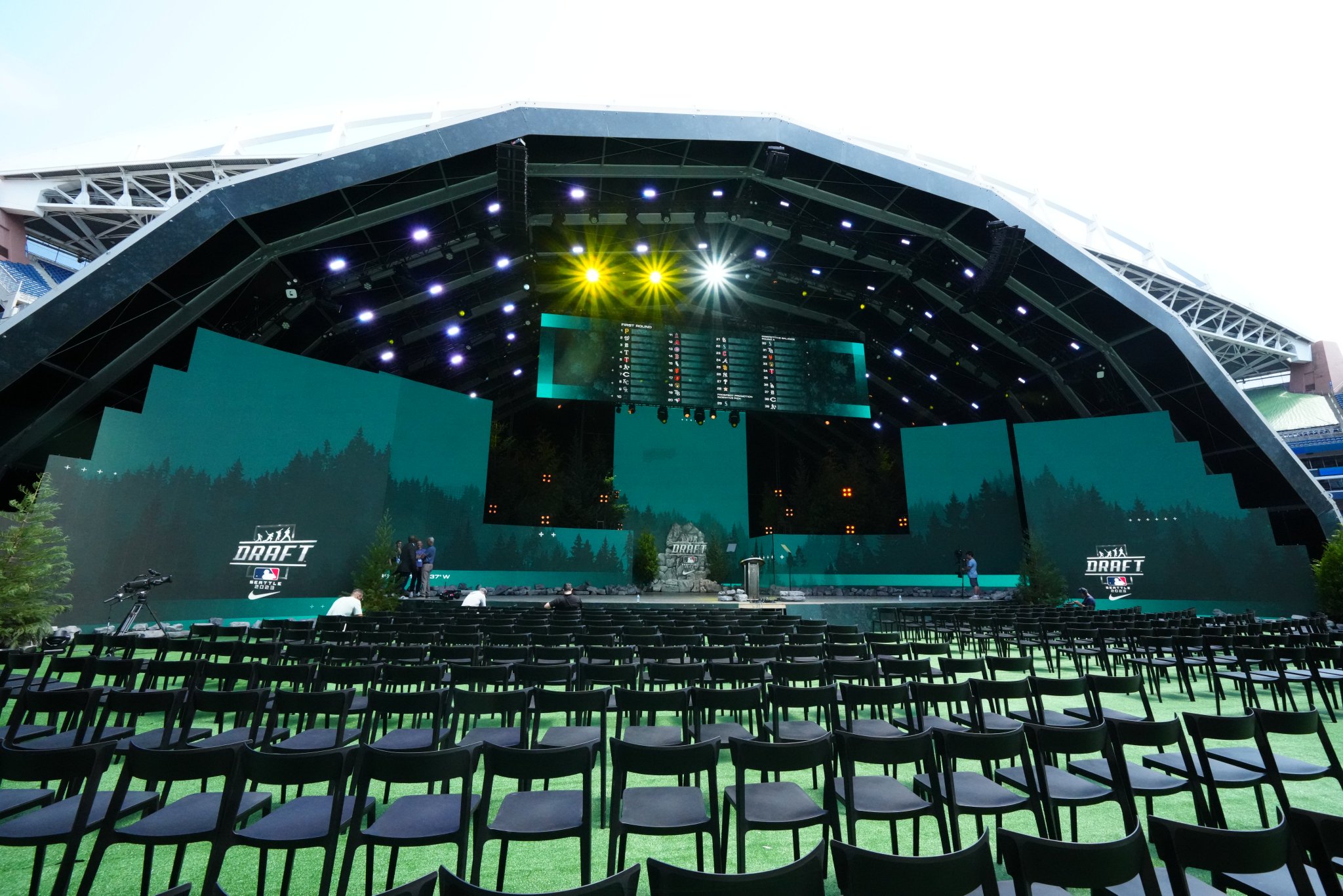 MLB Draft on Twitter "Draft day is here! Here's everything you need to