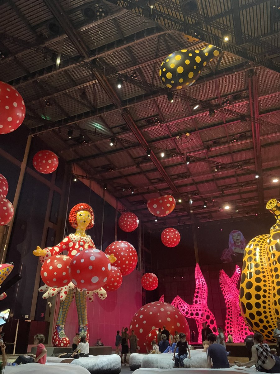 Helexus24's tweet photo. Fab morning @factoryintl viewing the excellent Yayoi Kusama’s You, Me and The Balloons exhibition. https://t.co/7g3exSZW56