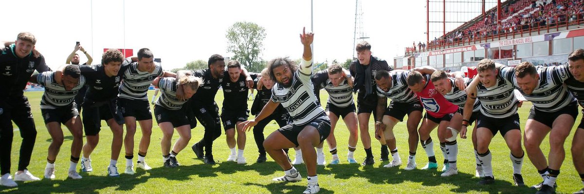 RasPhil9's tweet photo. Apart from the Hull FC Ladies losing. I think you can say the City is Ours AGAIN! From the Supporters to the First Teamβ¦
#NormalServiceHasResumed https://t.co/tXqwHwR7HY