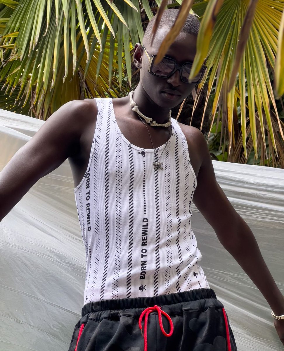 westwood_japan's tweet photo. ハートのジャガードと前後のパイピングが特徴的なBOXER SHORTS。
#VWSS23
#VivienneWestwood
#ヴィヴィアンウエストウッド https://t.co/3aDy0iFpPw