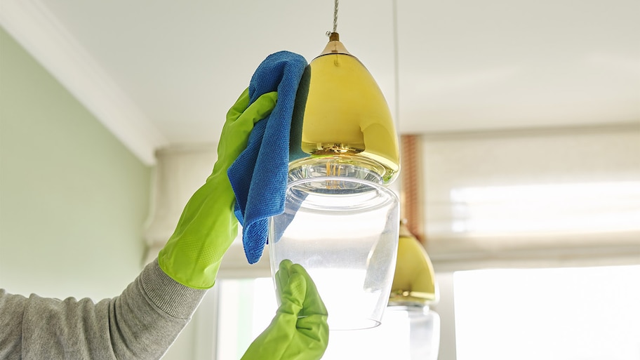 This guide can direct you through the process of #cleaning light fixtures. #housework  cpix.me/a/173240161