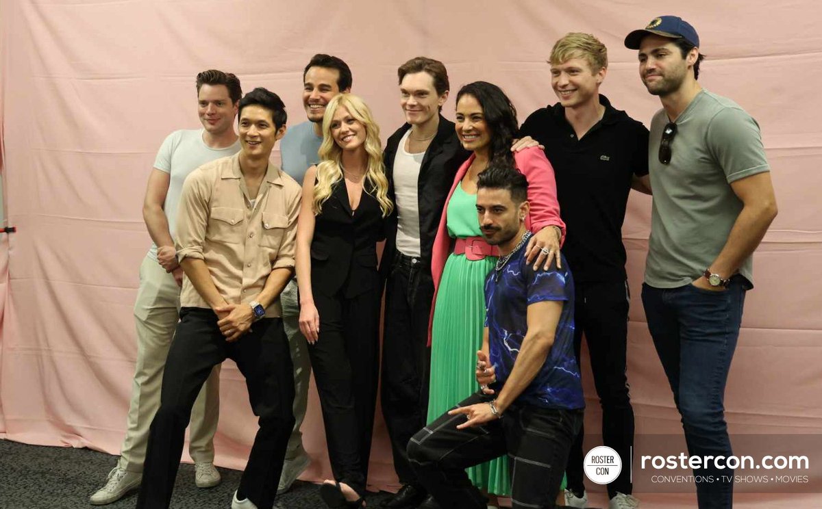 Shumdariopower's tweet photo. Every time I see that the Shadowhunters family, whenever they go to Paris, I want them to go all together, like little children, to Disney Land Paris and riding everything. #etsw
#shadowhunters #family 🥹🤣❤️ https://t.co/wmqhu2V9Rk