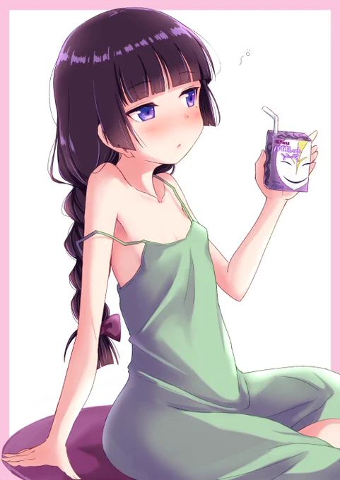 酔いどれベーシストスタイルだよ瑠璃先輩。 黒にゃんはあぐらをかくんだろうか。イメージが無い。 #俺妹 #黒猫 #瑠璃先輩