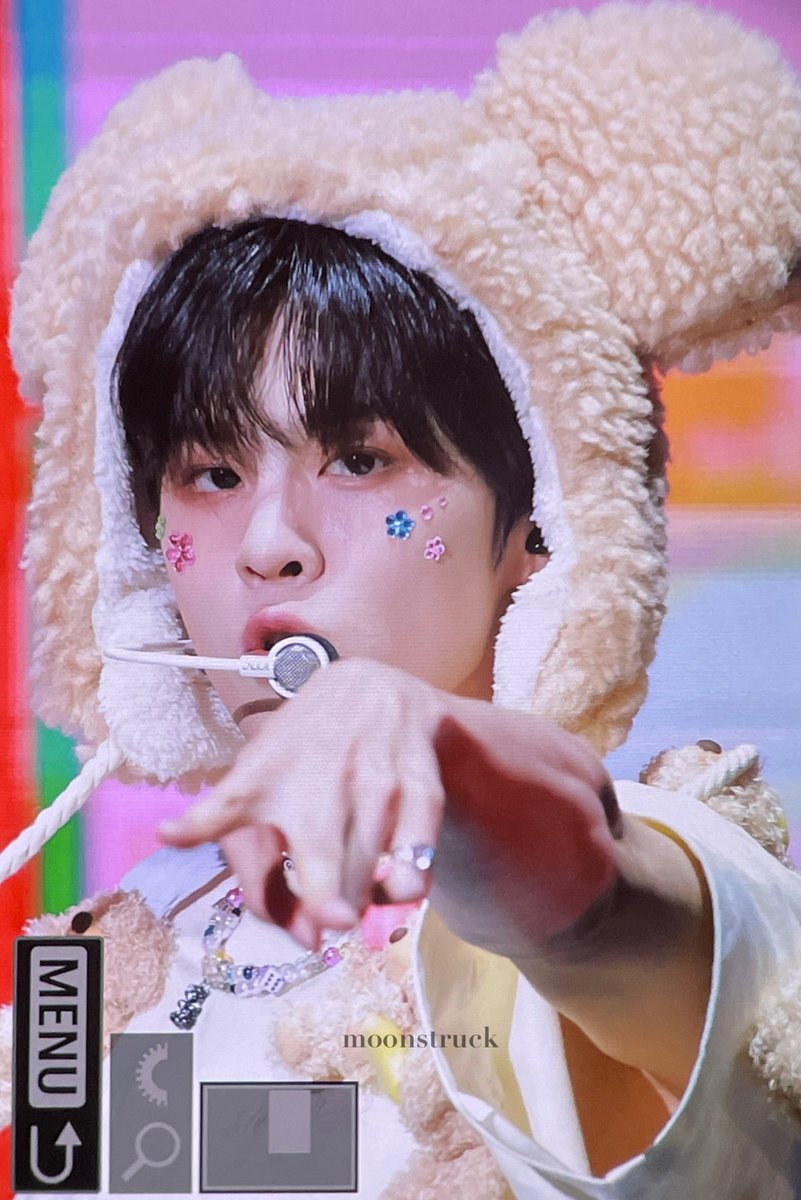 230709 ♡

#김우석 #KIMWOOSEOK