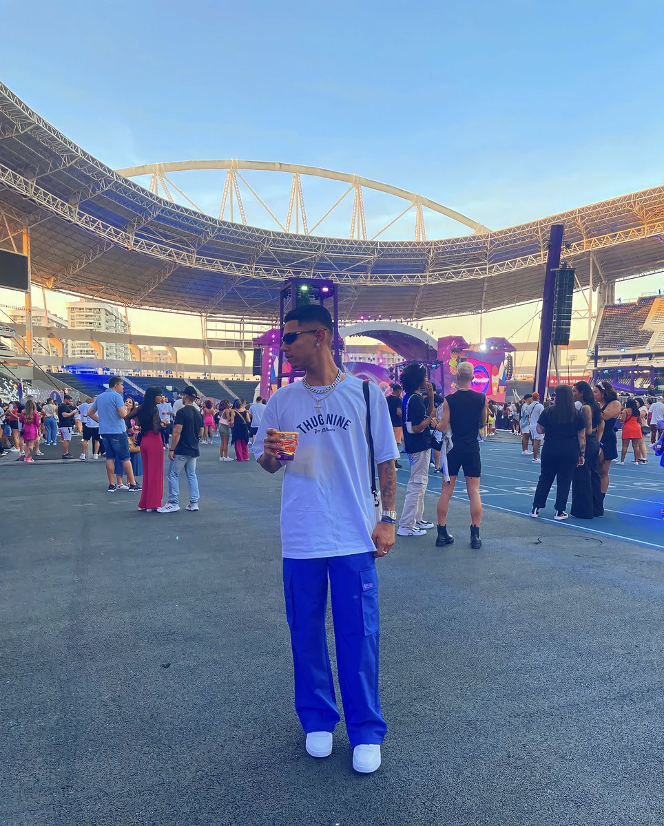 maldeboldo's tweet photo. eu estive aqui 🤯💜 https://t.co/grJeLGDMCM