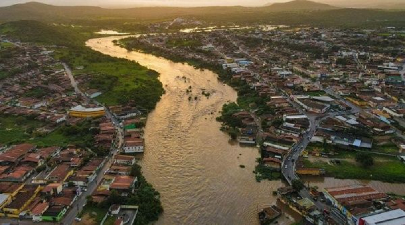 VTVcanal8's tweet photo. Declaran en emergencia estado brasileño de Alagoas por fuertes lluvias

#PoesíaEnTeatroBolívar

https://t.co/ZvIRlWI8DT https://t.co/0LtTuEEmYQ