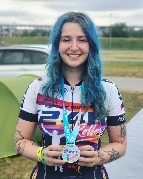 Vous &ecirc;tes fiers de moi? 🥺 https://t.co/v5ivcJUInW