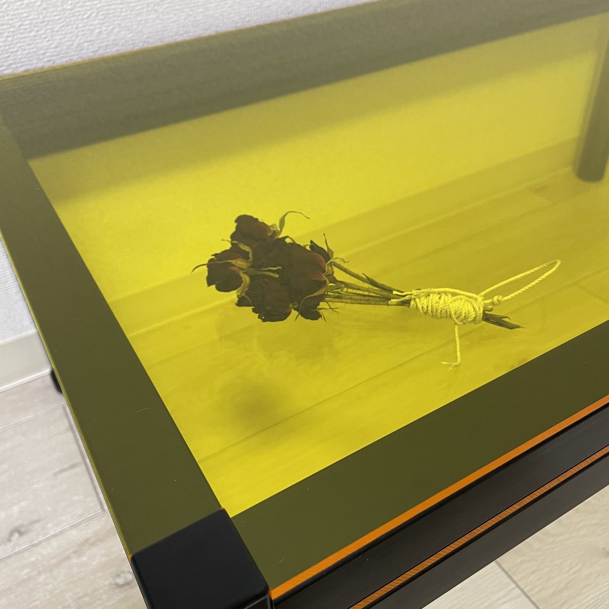 こうやって中に小物も入れれるよ✌️