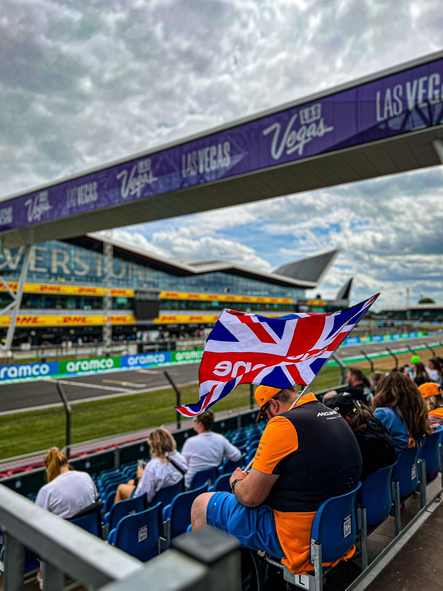ItsAFozzy's tweet photo. Thank you @SilverstoneUK - what a weekend that was 😁 #F1 #BritishGP https://t.co/DXCJ6igqFh