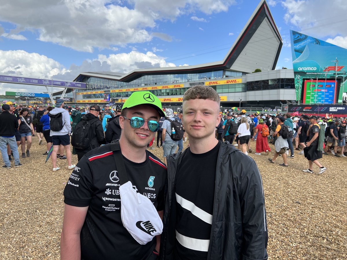 Ryan_Sharp28's tweet photo. Silverstone 🏎️ https://t.co/BahVDI4HqG