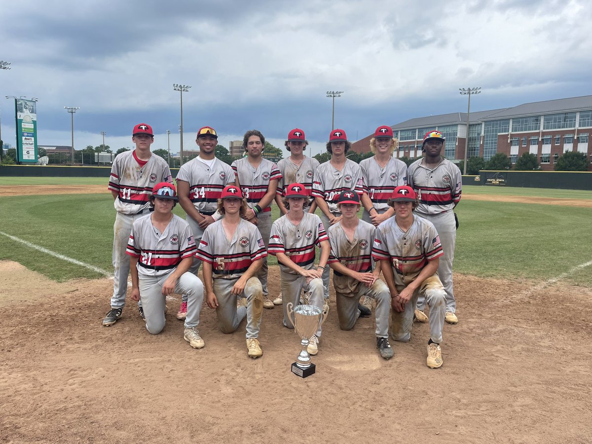 DynamicBaseball's tweet photo. Congrats to GTP 17u Black on taking home the 18u #DBODU title. Taking down a tough @Miffcoeagles team

Congrats to winner and runner up!

Post Game Interview with the head coach and standout player! https://t.co/yk4eIm7C82
