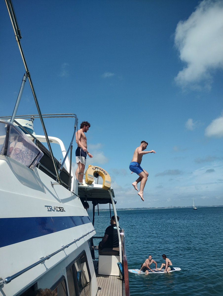 ChartersCalypso's tweet image. Fun in the sun aboard our motor yacht #lovecalypso