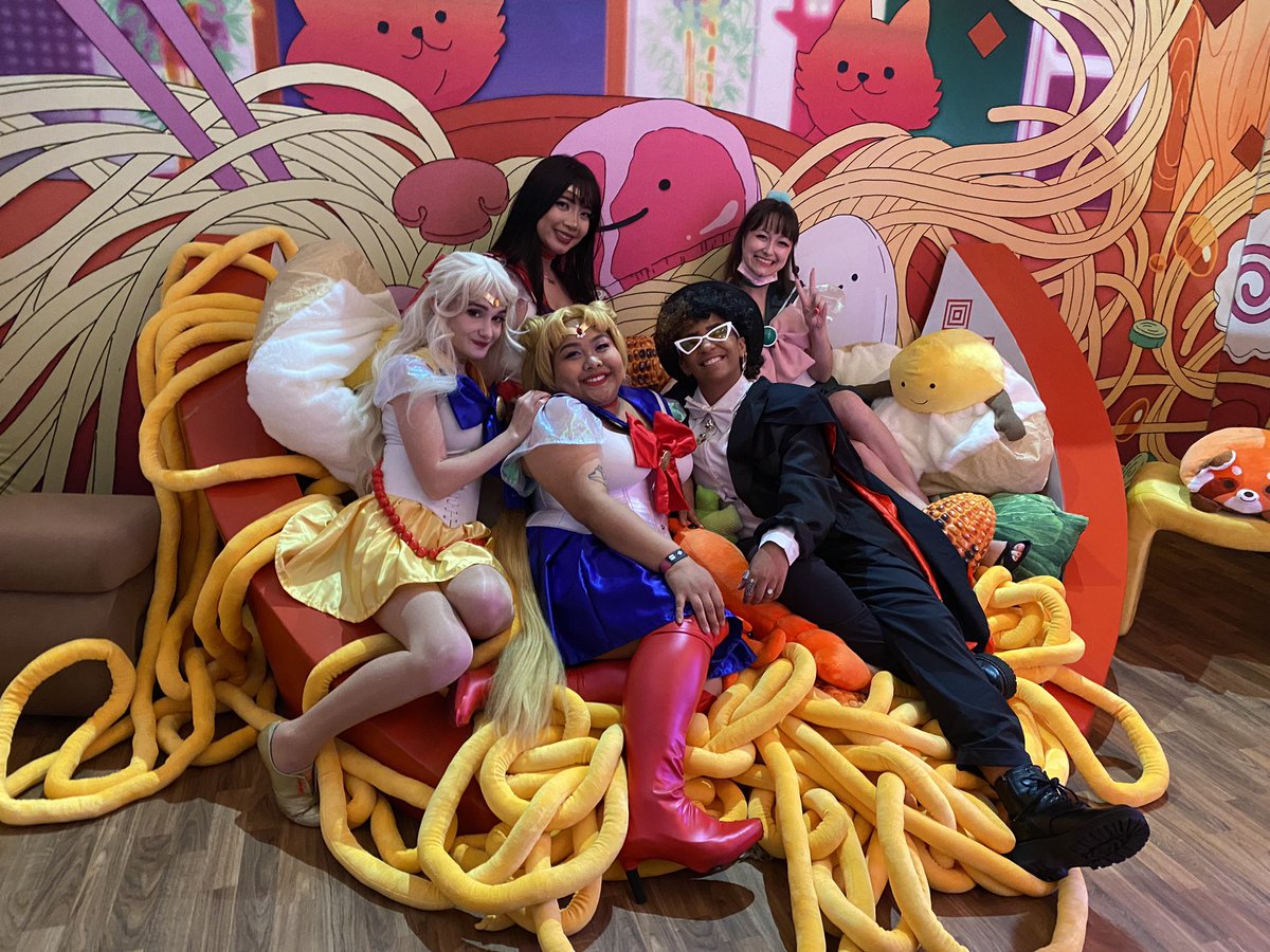 AX Day 1 Sailor Moon group 💖 #SailorMoon #AnimeExpo2023
