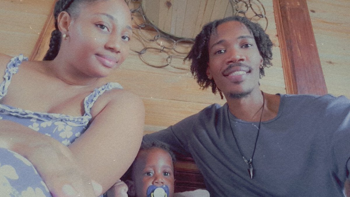 DeanPeaches's tweet photo. Our Family 💙 #love #familytime https://t.co/kmoS5vukiL
