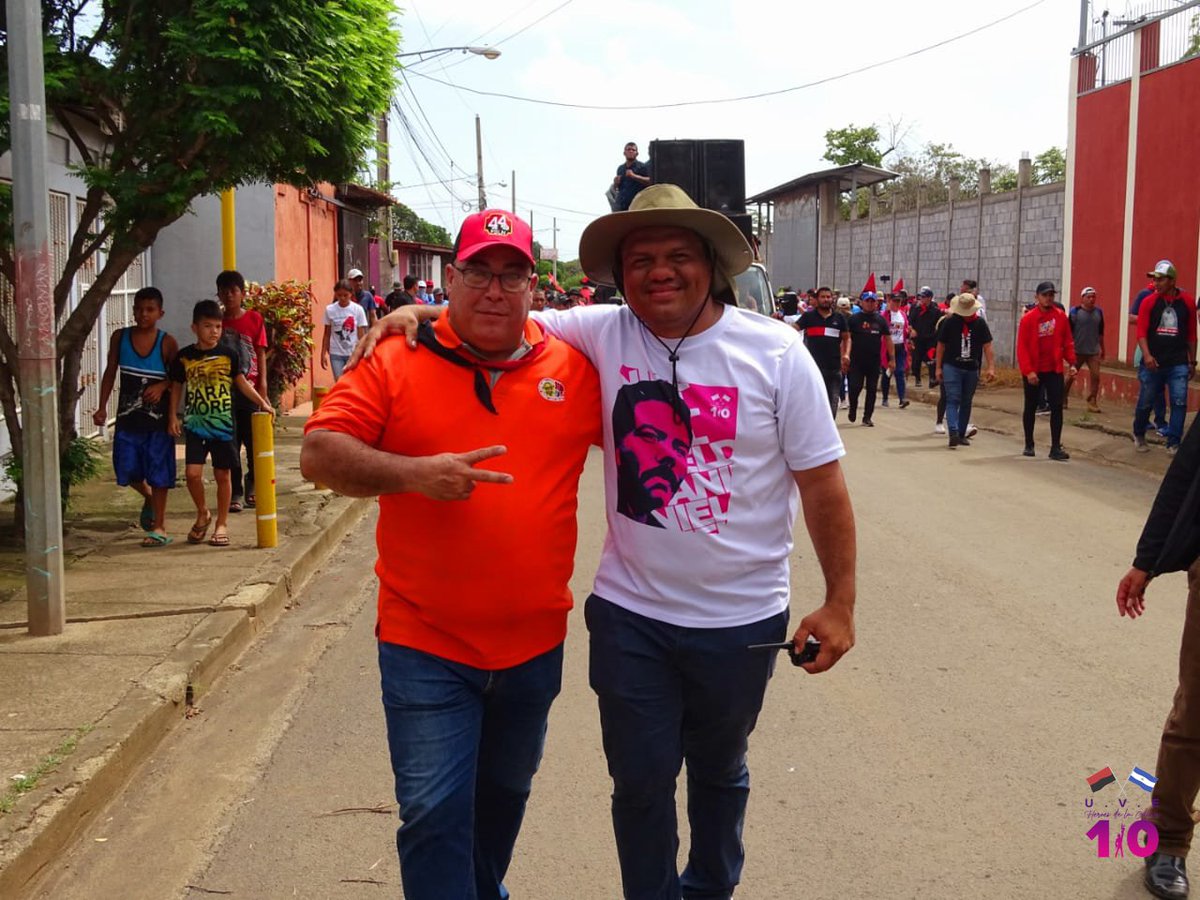 HeroesColina110's tweet photo. Niños, niñas, jóvenes y adultos de #Managua participaron en la gran Caminata en Unidad y Amor a la Revolución ❤🖤 celebrando con alegría el 44/19, ratificando el compromiso por la Patria, la Paz 🤍 el progreso y el bienestar. ✊🏼

¡Siempre será 19! ¡Siempre será julio heroico! https://t.co/4a00DIVkiq