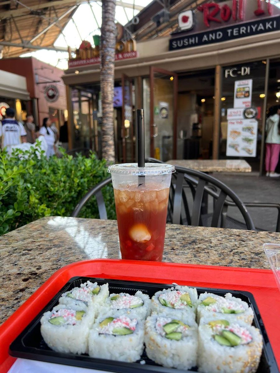 oo0_Monica1's tweet image. Retail therapy is my cardio! Burned some serious calories while scoring amazing deals at the #LAOutlets. 💪🛍️ #ShoppingFitness #OutletHaul