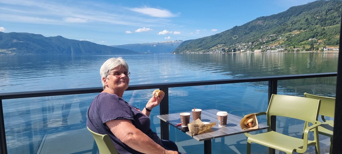 bobradio2's tweet photo. 1 week inn, and we are loving being back in Norway 
3 more weeks exploring 
Beep Beep 
@500Rita @visitnorway 
#motorhometravels
#Greattobebackinnorway https://t.co/sFYxxdpZUO