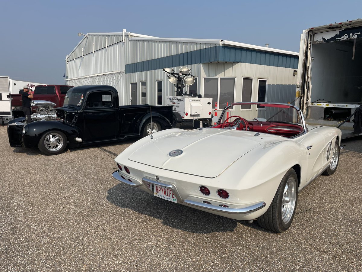 She a hot day on the tarmac today! Great 2nd day of racing. Bonnyville Gear Grabbers has an amazing show. #datsun #mopar #camaro #corvette