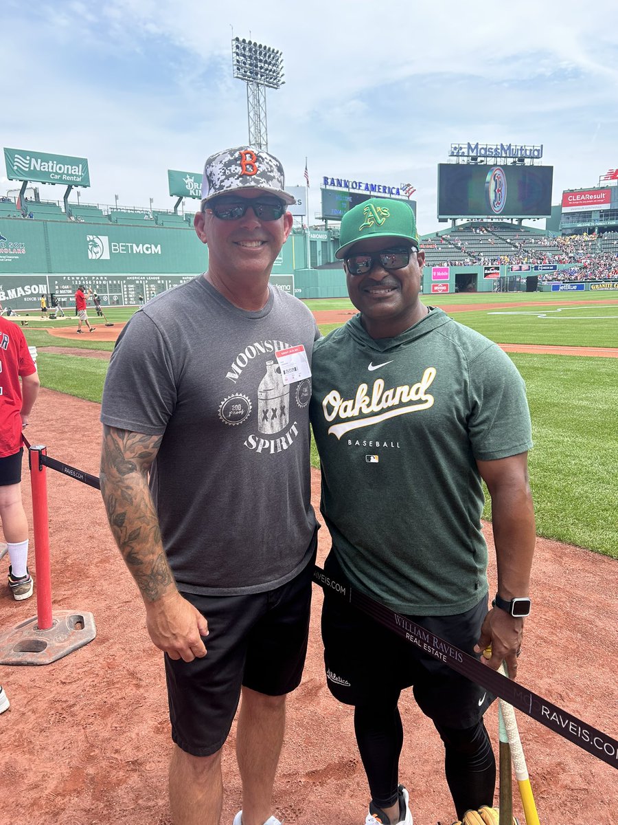 Great week in Cooperstown followed up with some good times in Boston. Huge thanks to a good friend <a href="/eric3mar/">eric martins</a> <a href="/Athletics/">Athletics</a> for hooking it up