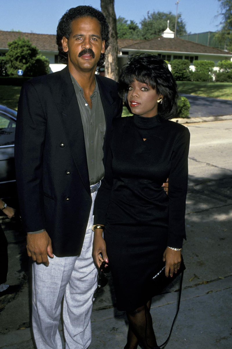 smoothmufasa's tweet photo. Aye that boy stedman got tf off baggin Oprah back in the day lmao https://t.co/zo2yO2x7wG