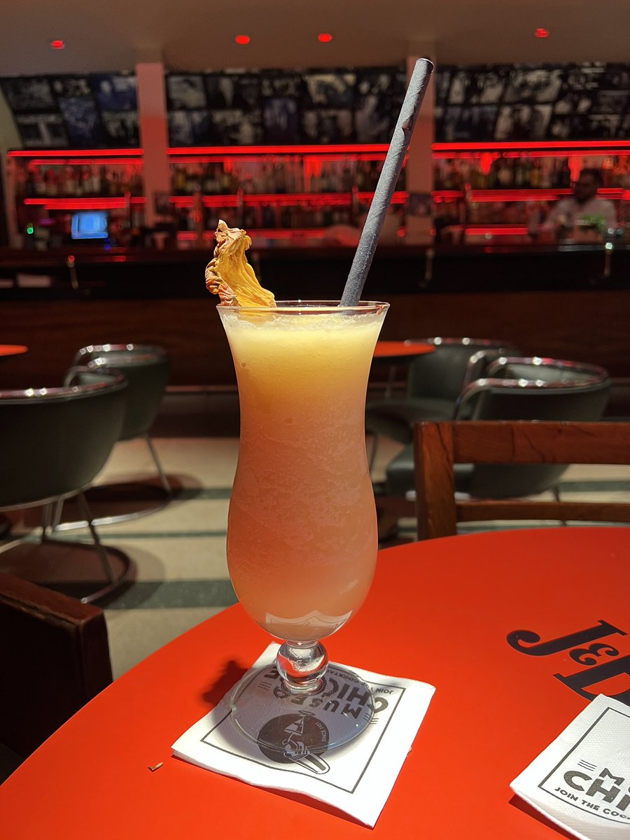 MikeONeilRocks's tweet photo. Had to stop for a drink at the most famous cocktail bar in Madrid. 

Frequented by Frank Sinatra, Salvadore Dali, Ava Gardner, Grace Kelly, Audrey Hepburn, Rita Hayworth Betty Davis, Hemingway, everyone famous in the day. 

I am a wimp with cocktails so Piña Colada! https://t.co/U7meaMGW4x