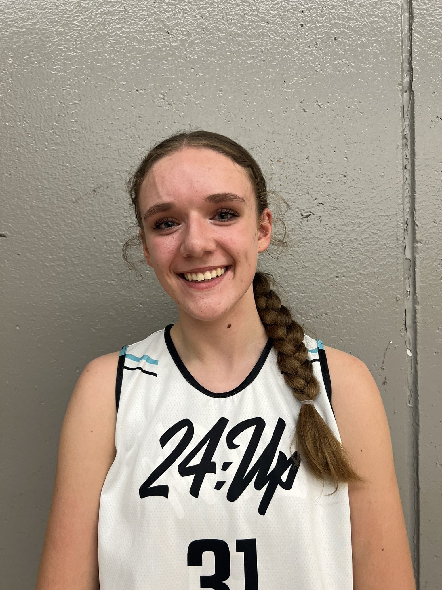 24Up on Twitter "2025 girls win to move to 32 at the USJN Premier Showcase. Losses by 2