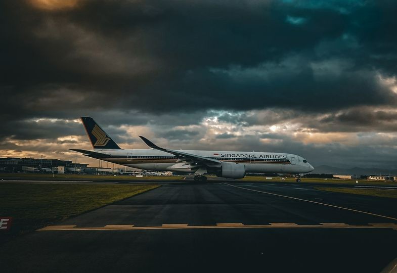 Moody Monday shot of @SingaporeAir ✈️☁️ 📷 IG jayden_glynn