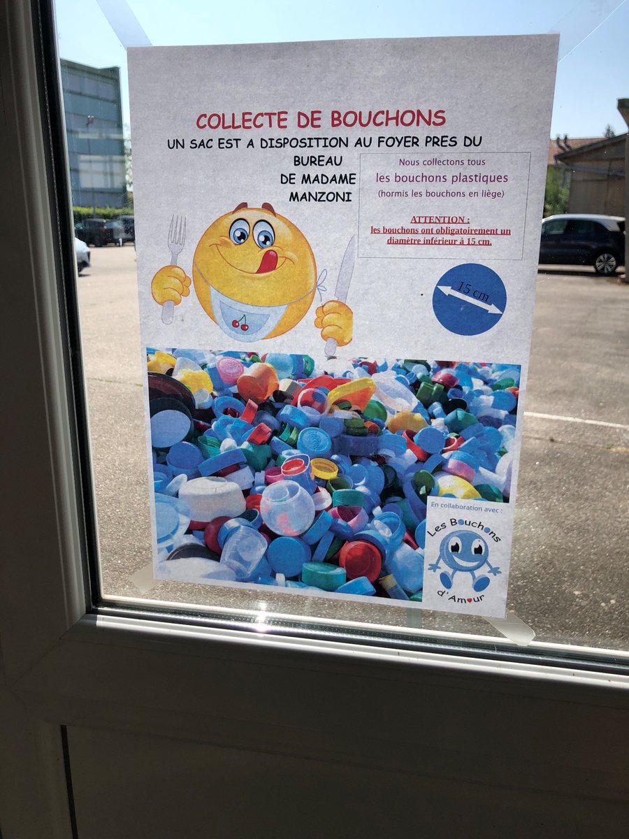 ClgCpe's tweet photo. A cela s’ajoute le tri sélectif dans toutes les salles de classe pour la rentrée 2023-24 @clgBouligny 
Les éco-délégués se sont joint à cette semaine pour aller au bout de leur projet !
Bravo et merci ! https://t.co/kM7jKU3DU1