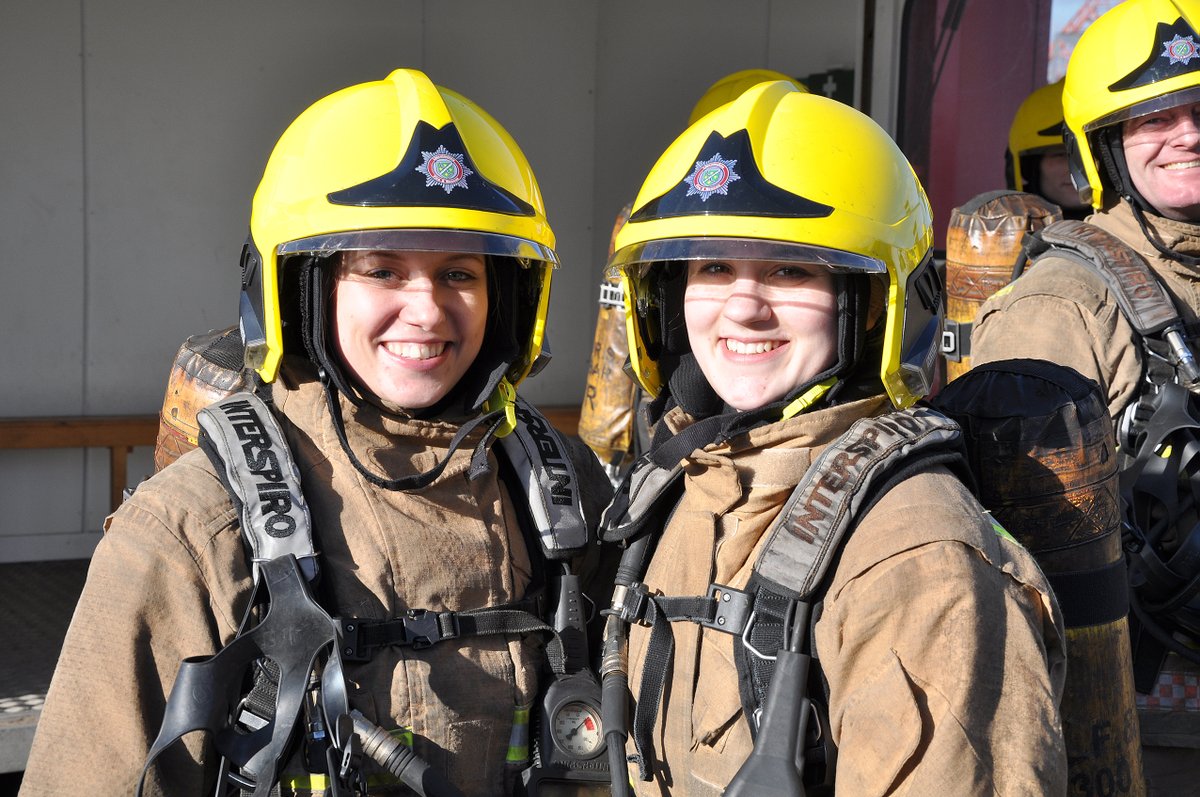 LincsFireRescue's tweet photo. LFR ‘Have A Go’ days give an insight into what an On-Call Firefighter does and the required strength, fitness and aptitude needed. If you'd like to know more about becoming an On-Call Firefighter come along to our next event on 13 July!

Sign up here: https://t.co/vjZTcqUZoB https://t.co/7JvlWvdWaO