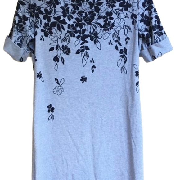 Vanderlea2022's tweet photo. So good I had to share! Check out all the items I'm loving on @Poshmarkapp from @Beachgirl90266 #poshmark #fashion #style #shopmycloset #karenscott #athleta #ruggine: https://t.co/b9JADnpNcO https://t.co/MiLvvn60WY
