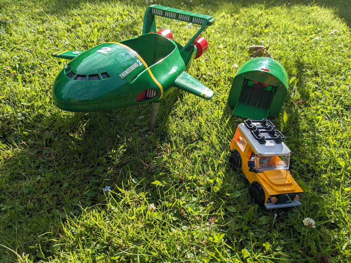 Instagram's Andieslandy " the truth about #Thunderbird4 ," <a href="/GerryAndersonTV/">Gerry Anderson</a> <a href="/LEGO_Group/">LEGO</a> <a href="/LandRover/">Land Rover Discovery</a>