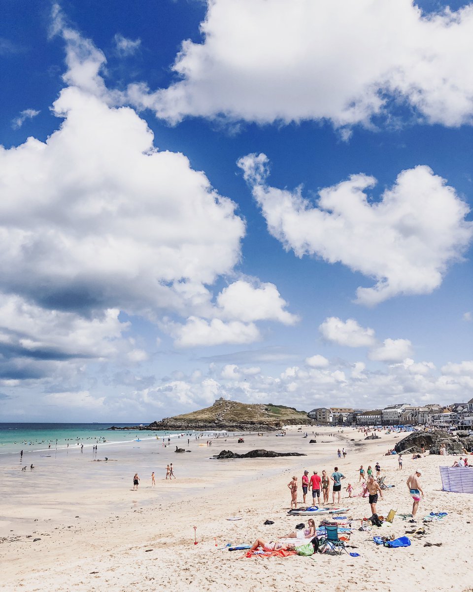 Perfect way to spend a Sunday! #Cornwall #stives #porthmeor #SundayMood #cornwallbeaches #beachlife