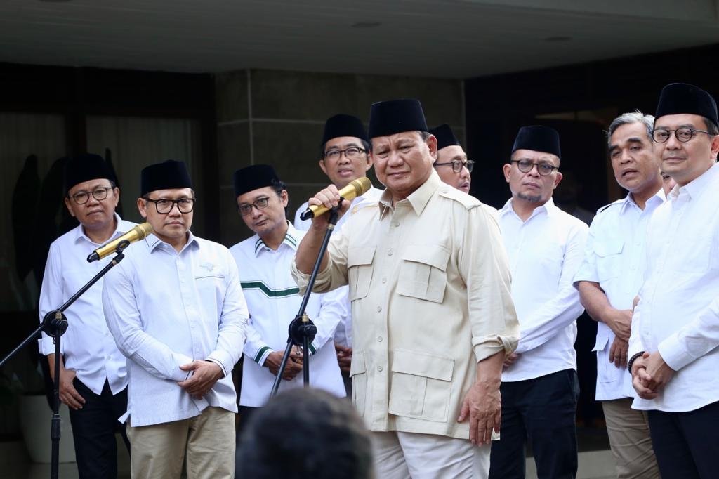 Pertemuan Calan Pemimpin Bangsa untuk memajukan Indonesia Raya 🇮🇩💚🧡

<a href="/DPP_PKB/">DPP PKB</a> <a href="/cakimiNOW/">A Muhaimin Iskandar</a> <a href="/Gerindra/">Partai Gerindra</a> <a href="/prabowo/">Prabowo Subianto</a> 
<a href="/SyaifulHooda/">Syaiful Huda</a> <a href="/hanifdhakiri/">MHD</a>
<a href="/masbams70/">Bambang Susanto</a> <a href="/masfaisolriza/">Faisol Riza</a>

#GusIminKunciPilpres
#MuhaiminIskandar
#PartaiKebangkitanBangsa