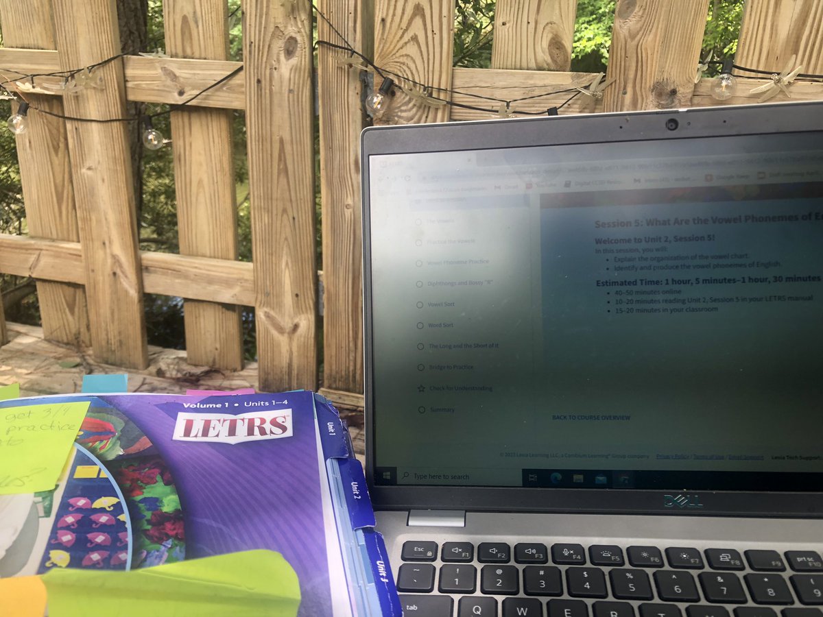 Dr. Amber J Sainz tweet media