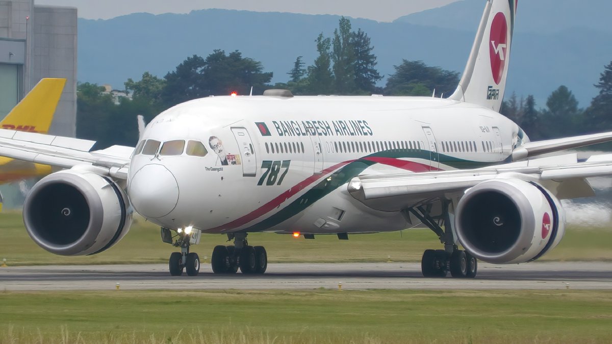 GvaSpotter's tweet photo. And finally, this Biman Bangladesh 787-8 !

Video: https://t.co/yNYUDoAVp7 https://t.co/POl6kWynfc