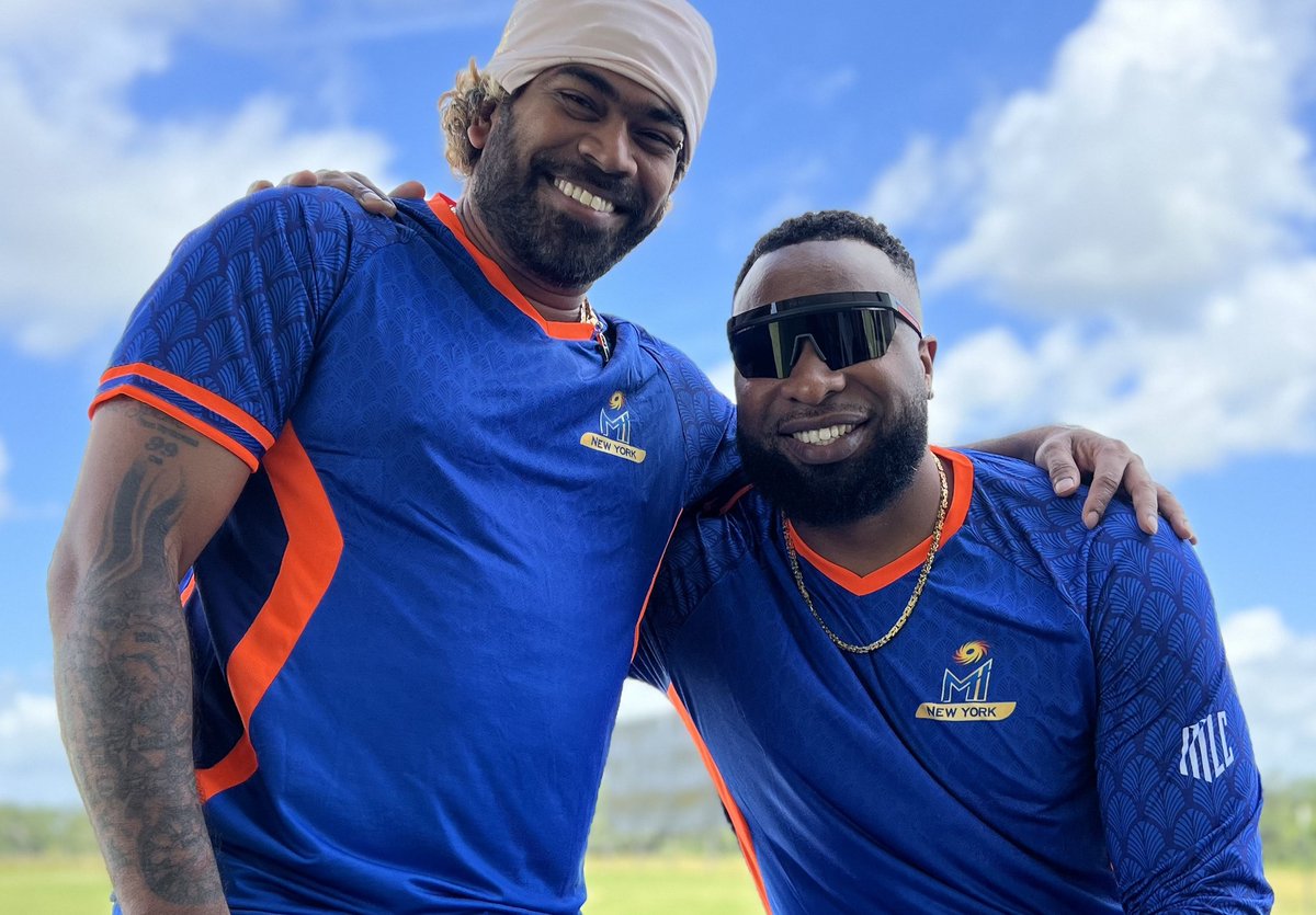 powerplay_18's tweet photo. Mumbai Indians team Two legends of IPL now to be part of MI New York...๐๐
#kieronpollard #Ashes #lasithmalinga #MumbaiIndians #miipl #Ashes23 #cricket #powerplay #powerplay18 https://t.co/EbRknq9gx8