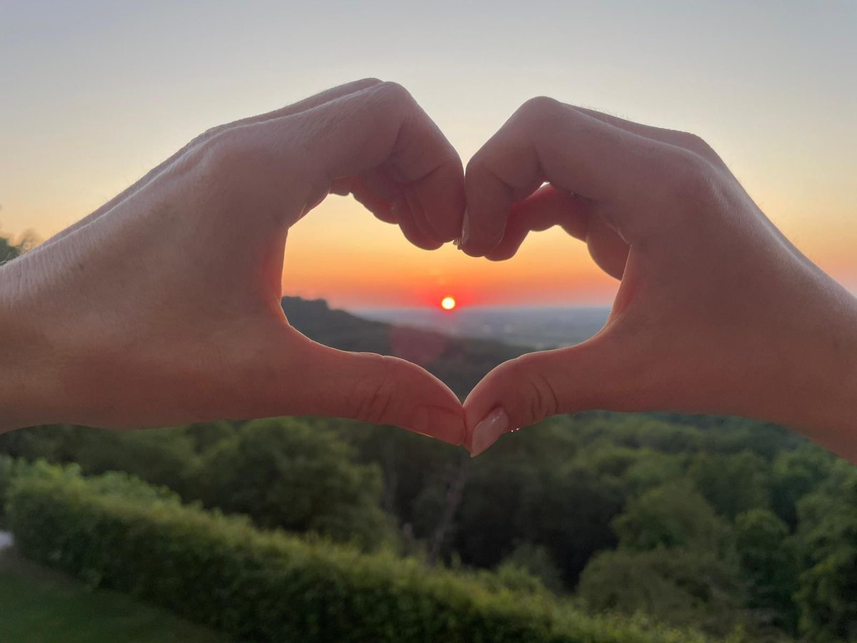 Tanja_72_'s tweet photo. Wünsche euch allen einen schönen Abend.😎 https://t.co/qxGp4k4uDf