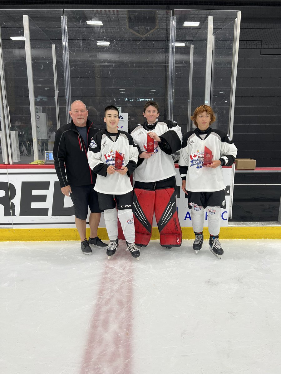 08-09 Champions Canada East

Top Forward 16 Cedar Montreuil
Top Defence 3 Everett James
Top Goalie 29 Cam Hallett