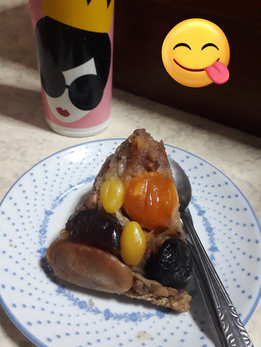 Sudatip_ni's tweet photo. #hungryverymuch 😋
#lookyummy 👍
#verydelicious 🍽 https://t.co/hIM1F62Ils