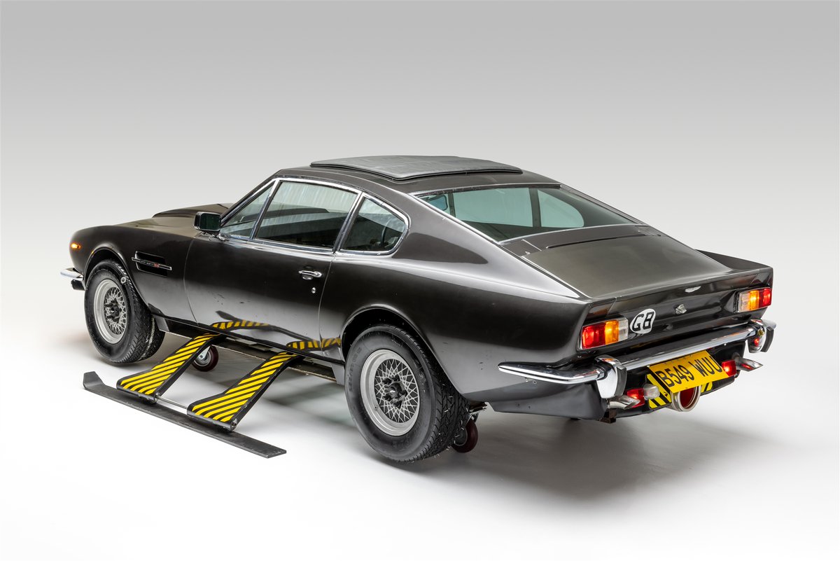 Petersen Museum tweet media