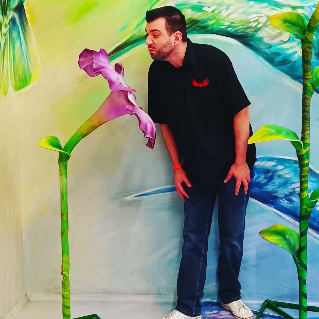 "Harmony in Flight: a Man Immersed in Nature's Artwork"
#VibrantMurals